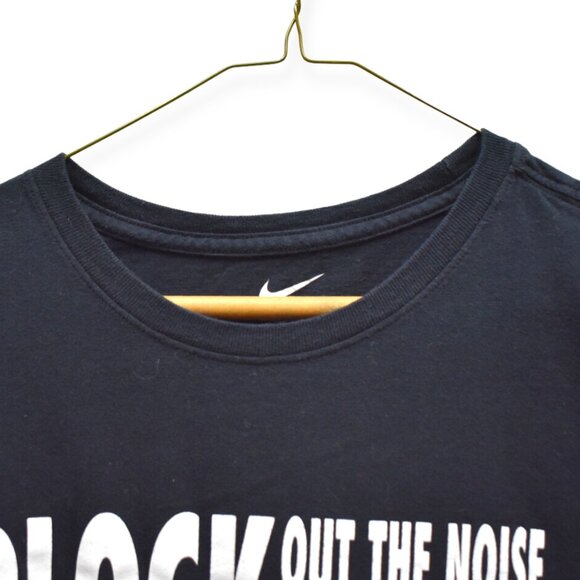Nike Shirt S Womens Athletic Cut Block Out the Noise Crew Neck Short Sleeve - Picture 2 of 8